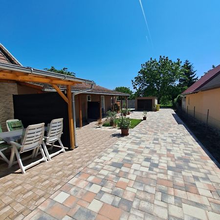 Vivien Apartman Fonyód Kültér fotó