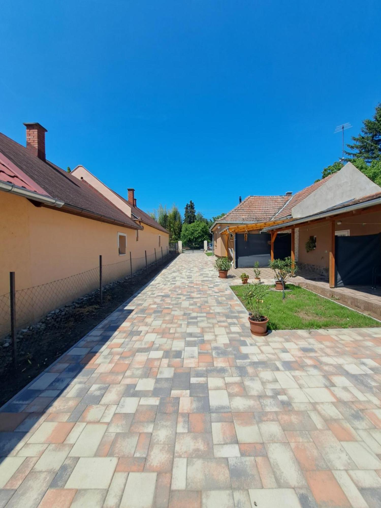 Vivien Apartman Fonyód Kültér fotó